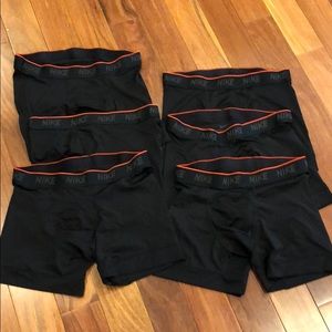 Lot of 6 Nike boxer briefs underwear med